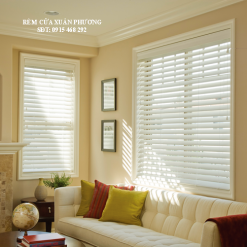 Rèm Gỗ Cửa Sổ Phòng Khách Tại Hà Tĩnh